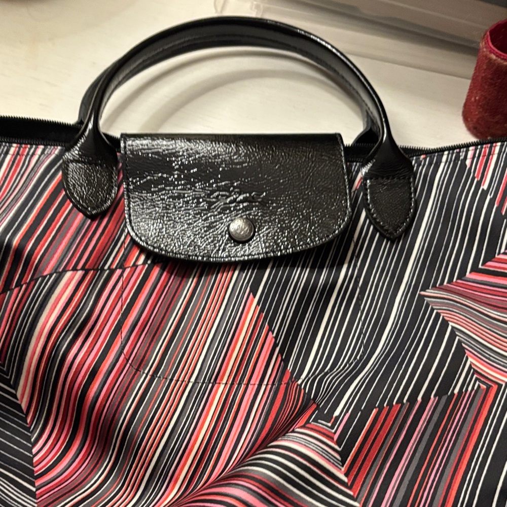 Longchamp new no tags Stylish Black and Red Women's Bag